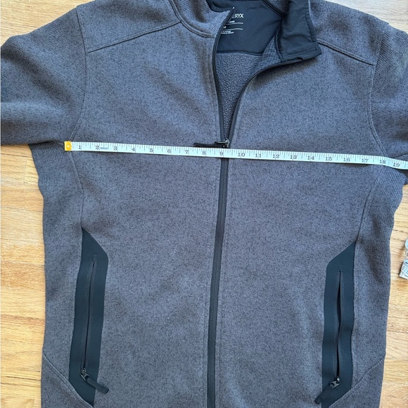 Arc'teryx Gray Jacket - Picture 5 of 6